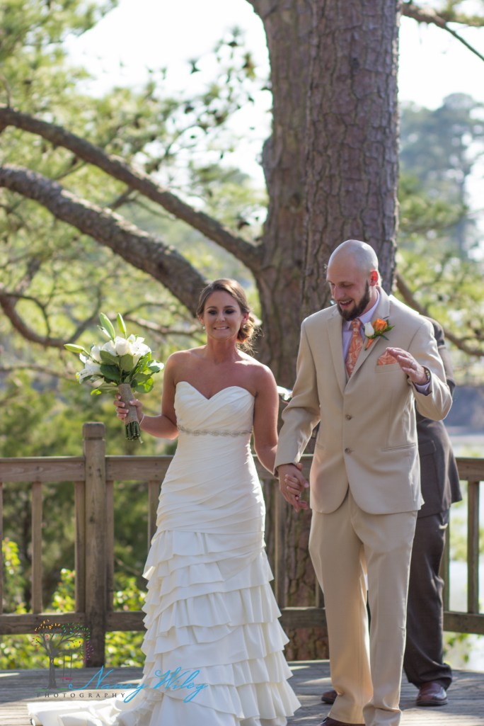 Yellow_and_Peach_Virginia_Beach_Wedding_Photographer_14