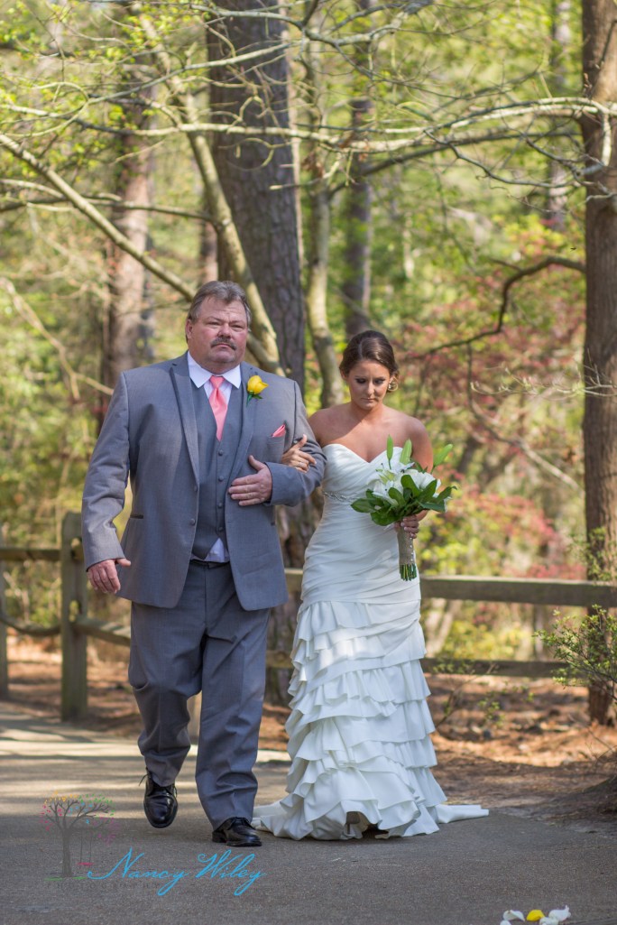 Yellow_and_Peach_Virginia_Beach_Wedding_Photographer_5
