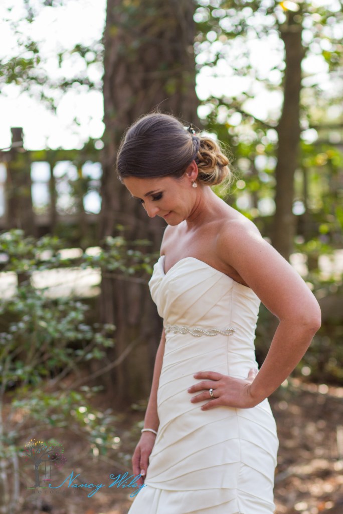 Yellow_and_Peach_Virginia_Beach_Wedding_Photographer_24