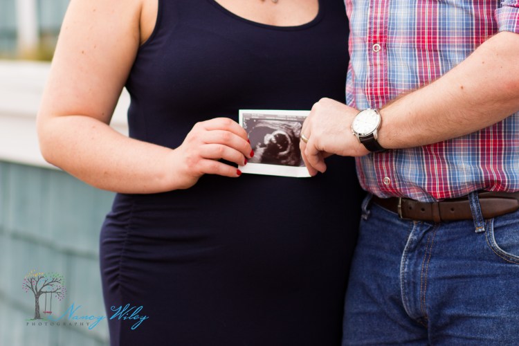 Navy_Maternity_Session_Hampton_Roads_Photographer