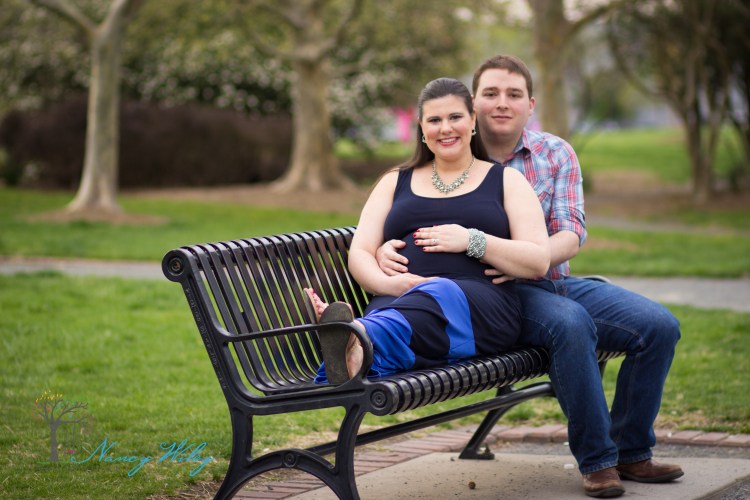 Navy_Maternity_Session_Hampton_Roads_Photographer