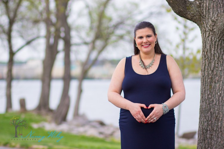 Navy_Maternity_Session_Hampton_Roads_Photographer