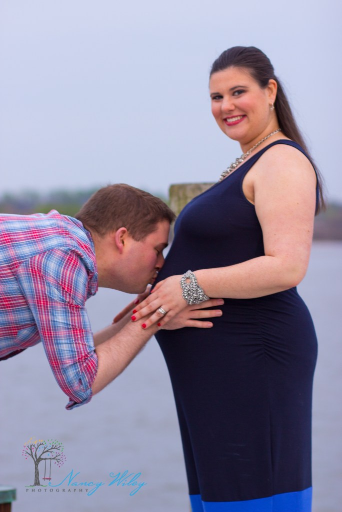 Navy_Maternity_Session_Hampton_Roads_Photographer