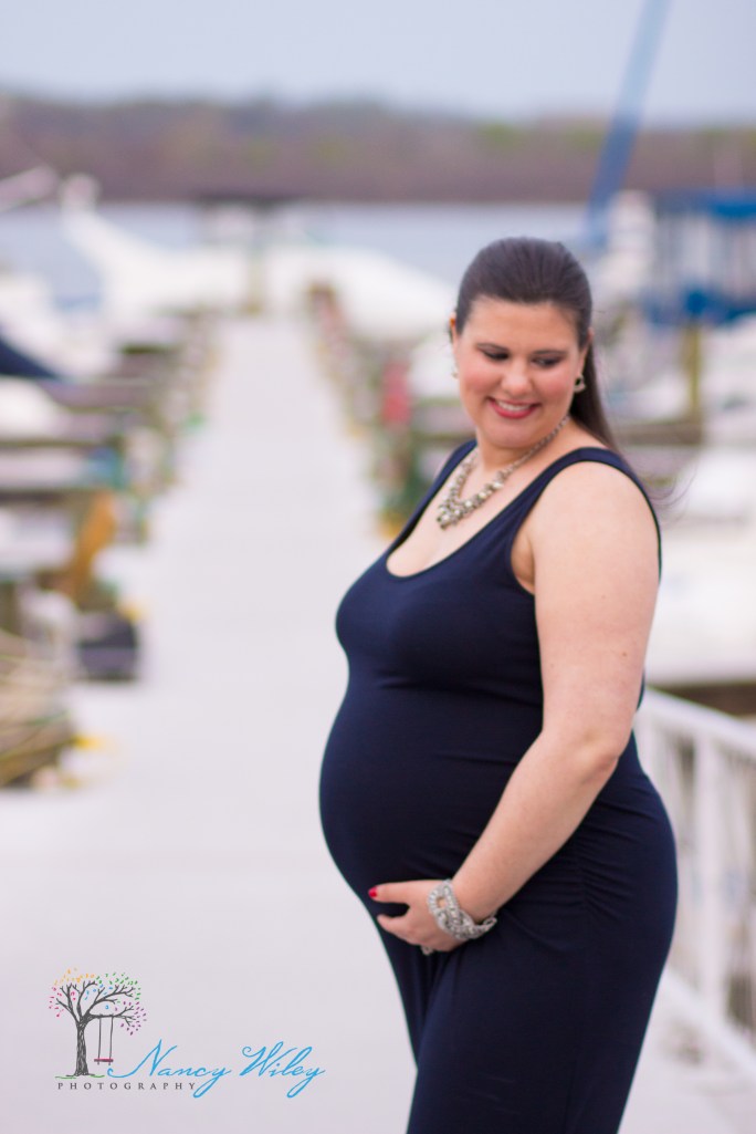 Navy_Maternity_Session_Hampton_Roads_Photographer