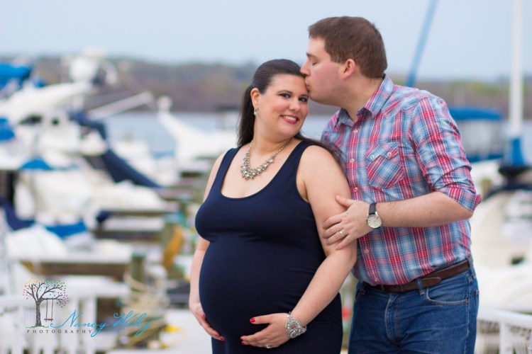 Navy_Maternity_Session_Hampton_Roads_Photographer