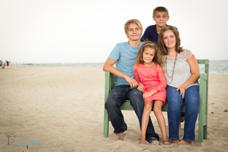 Tyler_VA_Beach_Family_Photographer-19