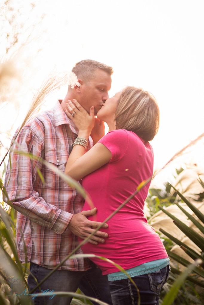 Vann_VA_Beach_Maternity_Photographer-28
