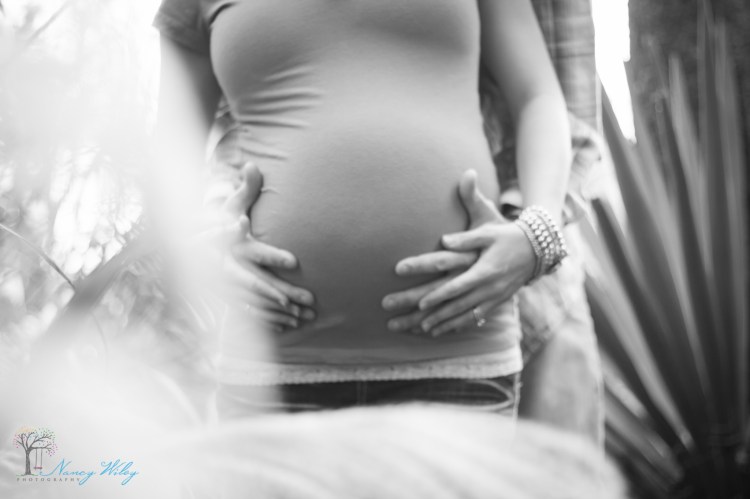 Vann_VA_Beach_Maternity_Photographer-34