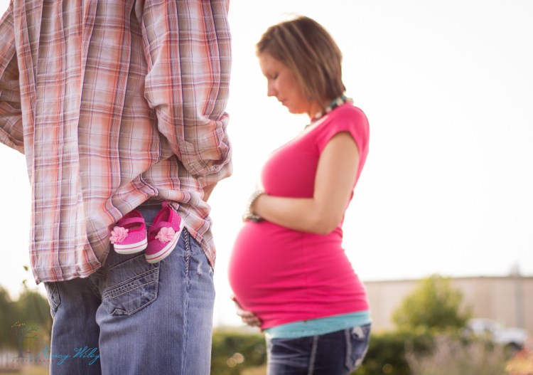 Vann_VA_Beach_Maternity_Photographer-9