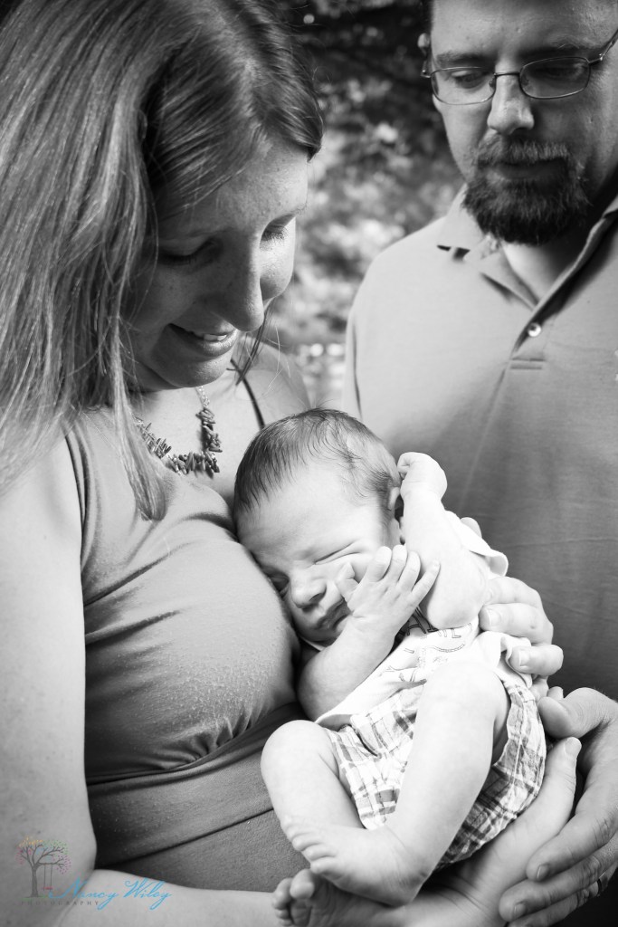 Colton_VA_Beach_Newborn_Photographer-48