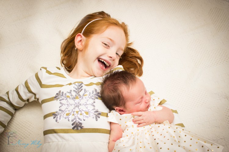 Holly_VA_Beach_Newborn_Photographer-21