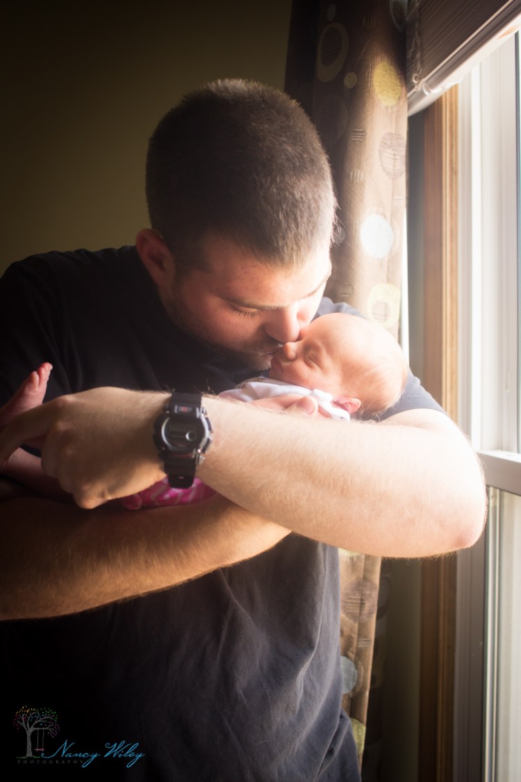 Brynn_VA_Beach_Newborn_Photographer-30