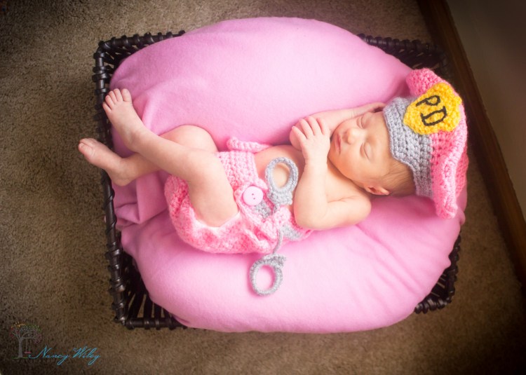Brynn_VA_Beach_Newborn_Photographer-4