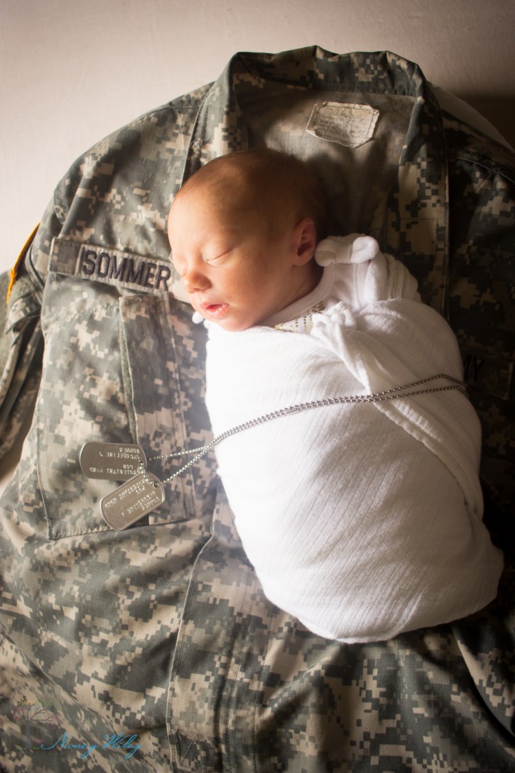 Brynn_VA_Beach_Newborn_Photographer-45