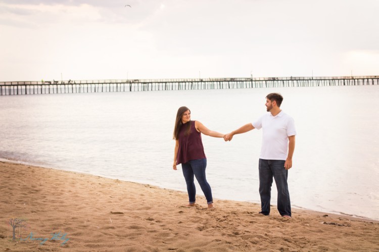 Katie_Frank_Virginia_Beach_Engagement_Photographer-11