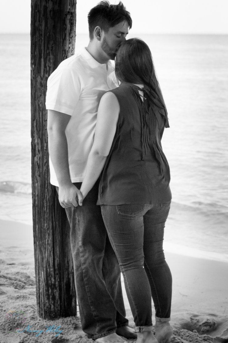 Katie_Frank_Virginia_Beach_Engagement_Photographer-40